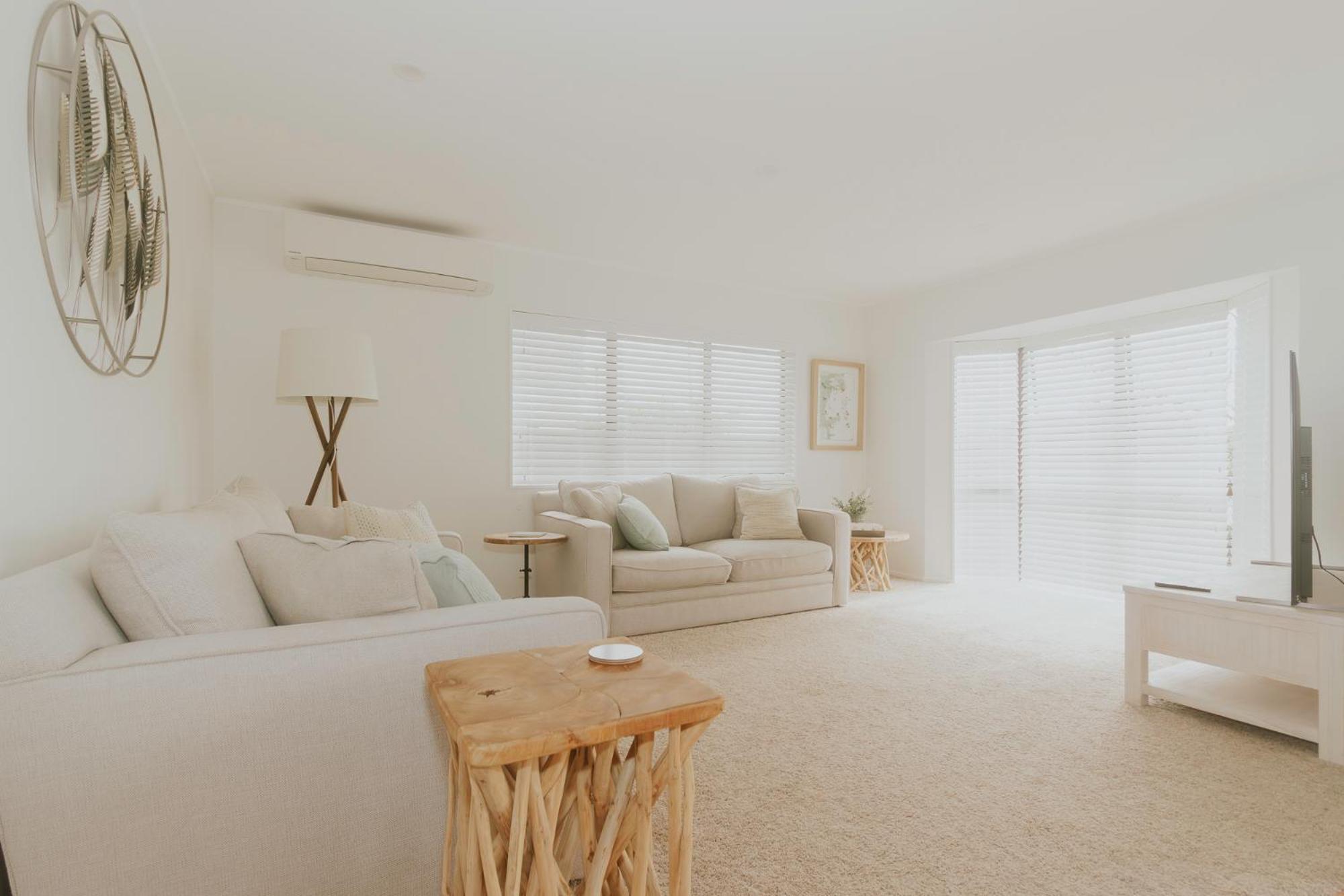 Salty Breeze Beach House オレワ エクステリア 写真